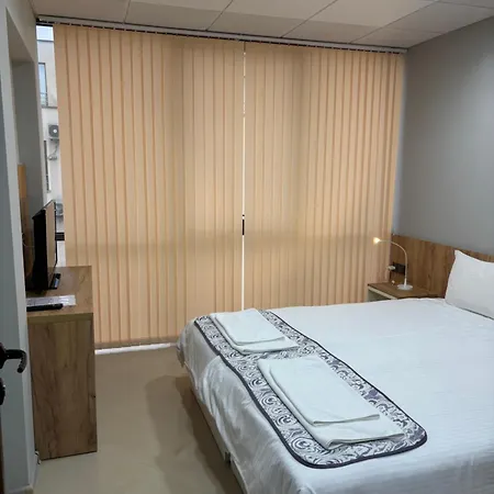 студио за гости пентагон Bed & Breakfast Kurdzhali